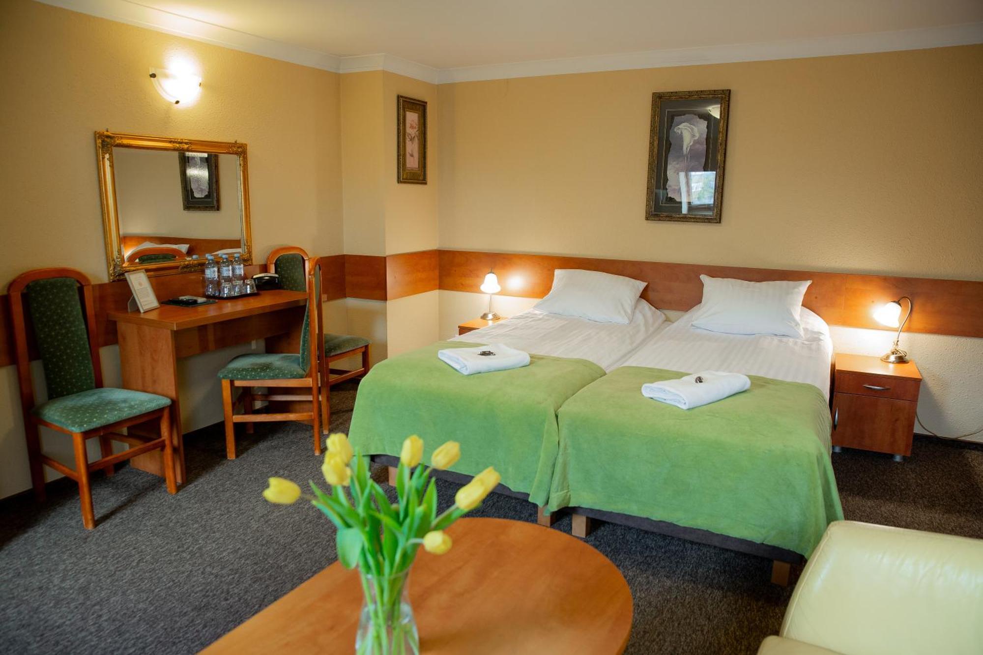 Motel Arkadia 코잘린 외부 사진
