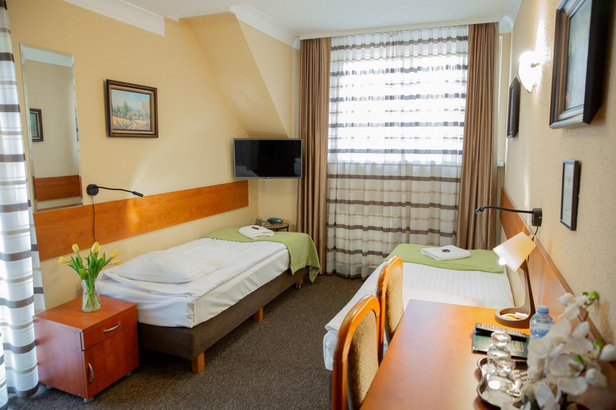 Motel Arkadia 코잘린 외부 사진